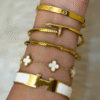 طقم White Luxe – ٥ أساور ذهبية